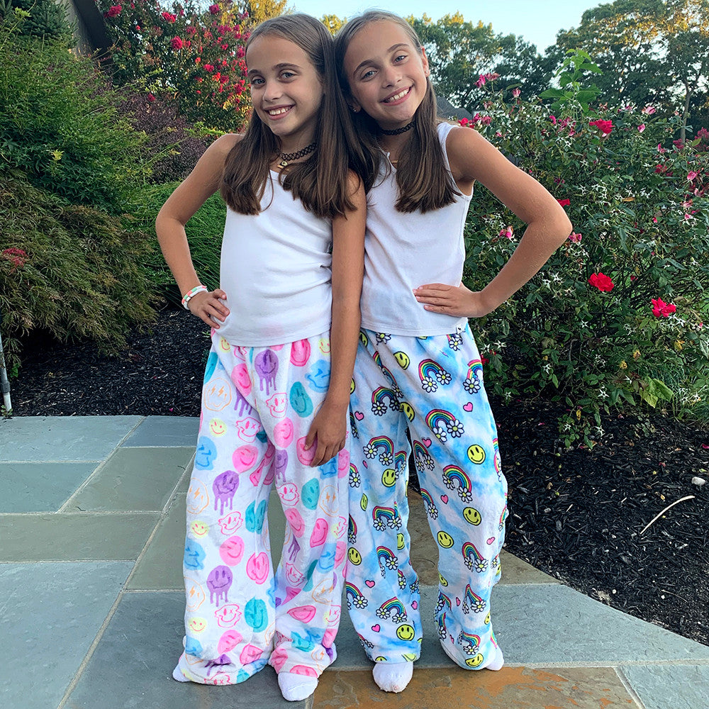 Fuzzy Smile Lounge Sleepwear For Kids And Tweens | Top Trenz
